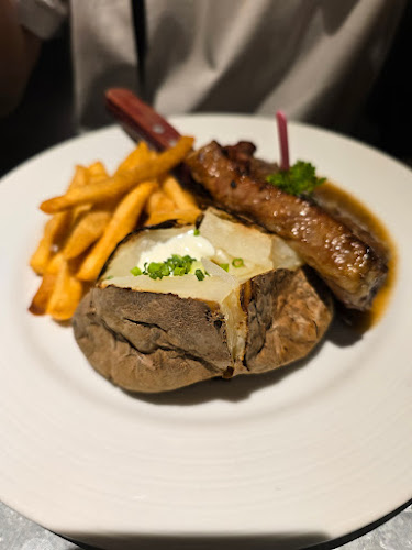 iSTEAKS @ Star Vista - Hospitality and gastronomy