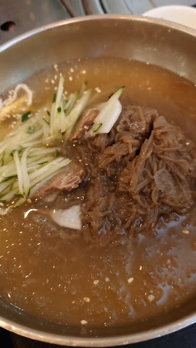 10 Sinaran Dr, #03-33 Square 2, Singapore 307506