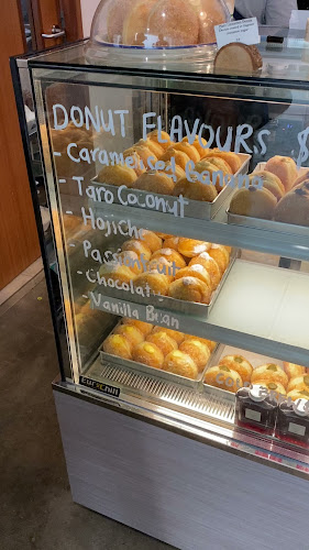 Puffs And Peaks Bakery