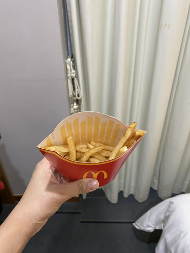Opinii despre McDonald's Shell Havelock în Singapore - Hospitality and gastronomy