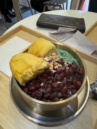 Durian Haus - Hospitality and gastronomy