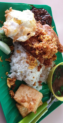 Comentarii opinii despre Mayflower Market & Food Centre