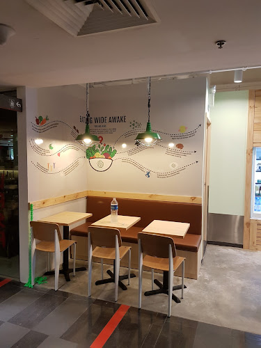 SaladStop! UE BizHub - Singapore