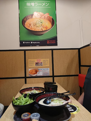 101 Yishun Ave 5, #01-27 Chong Pang City (Shopping Belt), Singapore 760101