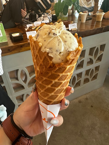 47 Jln Tua Kong, #01-01, Singapore 457247