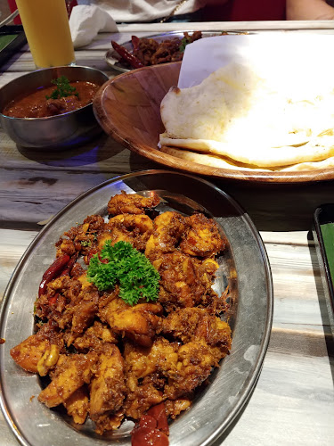Muthu's Curry - Hospitality and gastronomy