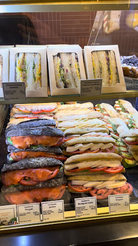 Comentarii opinii despre PAUL Le Café