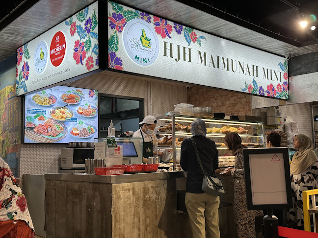 Hjh Maimunah Mini - Singapore