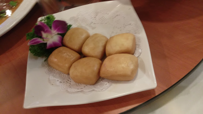 De Golden Spoon Seafood 金匙小厨 - Hospitality and gastronomy