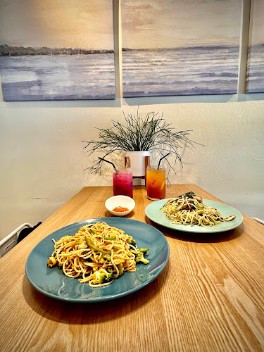 Opinii despre Escapade Vegetarian Cafe în Singapore - Hospitality and gastronomy