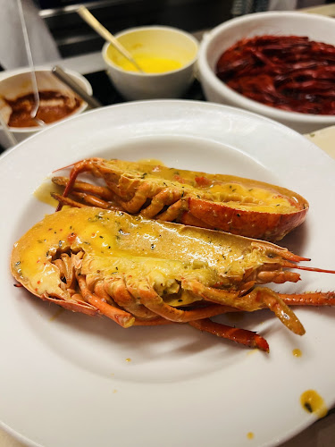 320 Orchard Rd, Singapore 238865