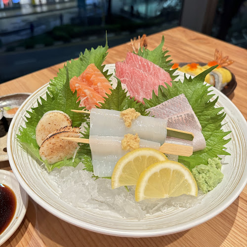 Sushi Zanmai Raffles Holland V - Hospitality and gastronomy