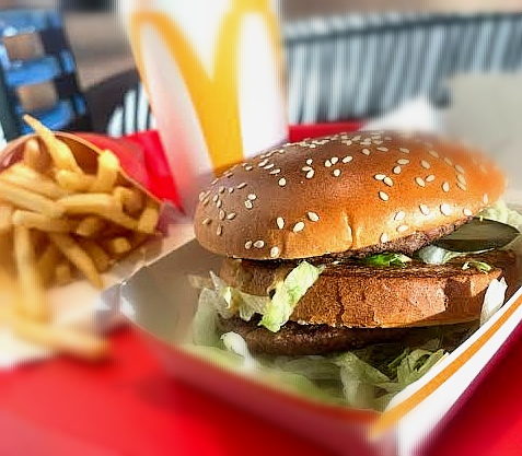 McDonald's Eastpoint Mall - Hospitality and gastronomy