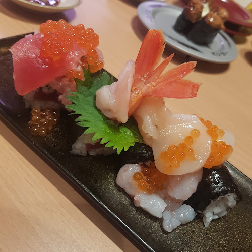 Sushiro Causeway Point - Hospitality and gastronomy