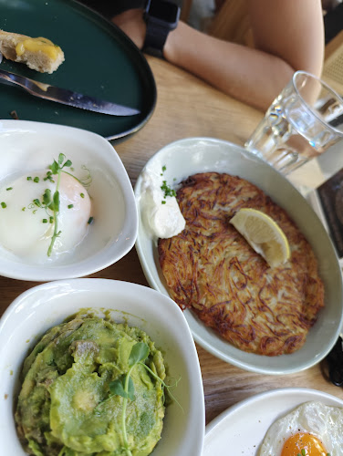 Opinii despre South Side Keppel | Signature Rosti & Roast Chicken în Singapore - Hospitality and gastronomy