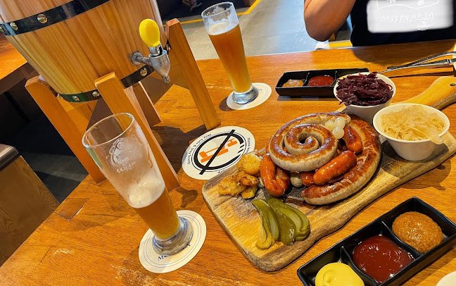 Comentarii opinii despre Brotzeit German Beer Bar and Restaurant - VivoCity