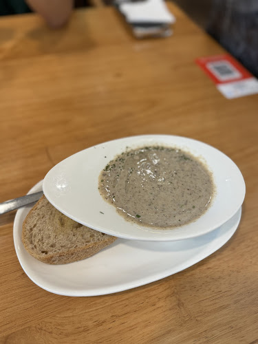 681 Punggol Dr., #01-06 Oasis Terraces, Singapore 820681