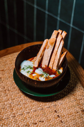 Opinii despre Spectre în Singapore - Hospitality and gastronomy