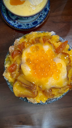 Comentarii opinii despre Darkness Dessert 甜品屋 - 36 Temple street / 100 Tanjong Pagar Road