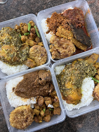 Adinda by Gerai Nenek Obek