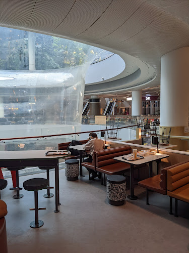 McDonald's Jewel - Hospitality and gastronomy