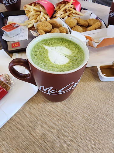 1 Marine Parade Central, #01-01 Parkway Centre, Singapore 449408