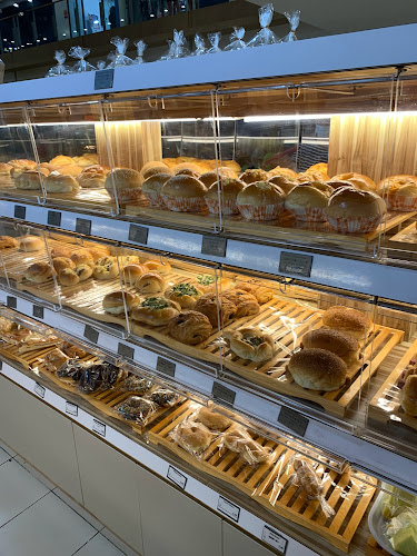 Comentarii opinii despre Oishii Bakery