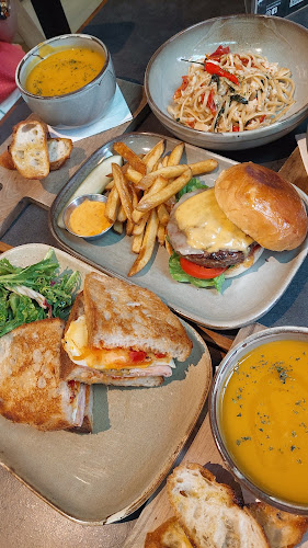 Opinii despre The Providore (Raffles Place) în Singapore - Hospitality and gastronomy