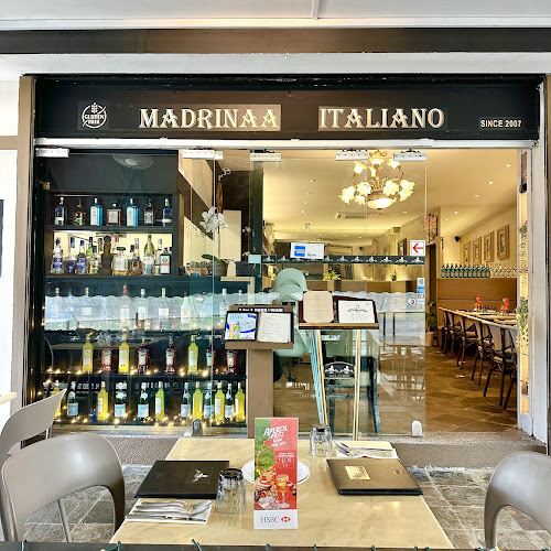 Opinii despre Madrinaa Italiano în Singapore - Hospitality and gastronomy