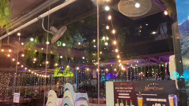 Comentarii opinii despre Saigon Legend Bar & Bistro