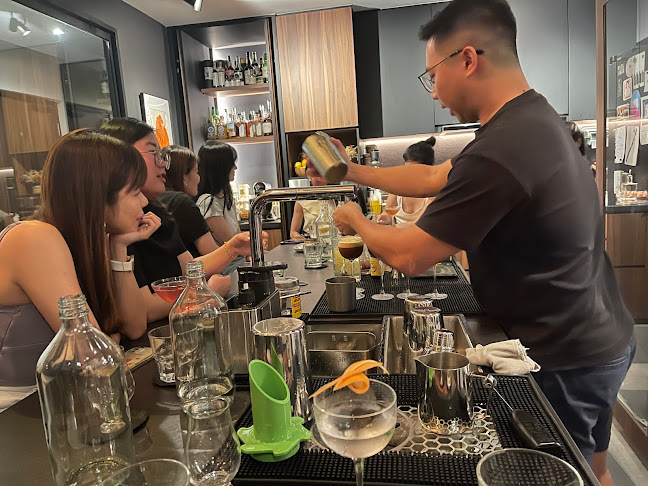 Bar 93 @ Horses’ Den