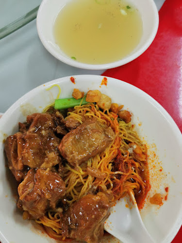 Block 82 Whampoa Dr, #01-973, Singapore 320082