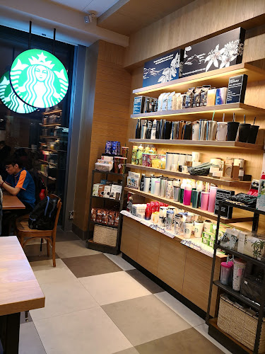 Starbucks JEM - Hospitality and gastronomy