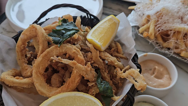 1 Fullerton Rd, #02-03B/04, Singapore 049213