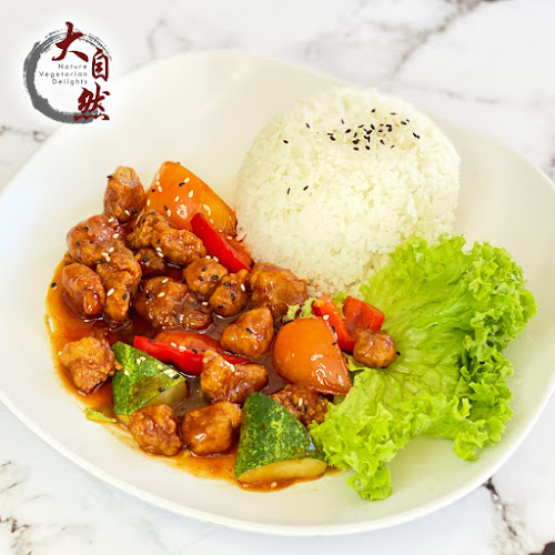 171 Sengkang E Dr, #01-12 Rivervale Shores, Singapore 540171