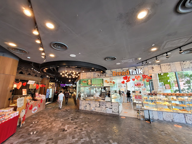 BreadTalk IHQ - Hospitality and gastronomy