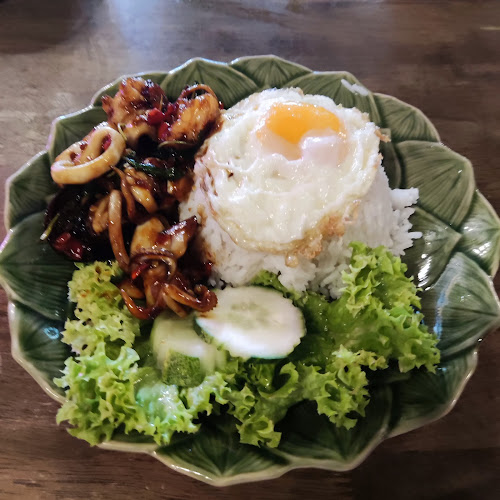 Comentarii opinii despre Warm Up Cafe @Mackenzie Road