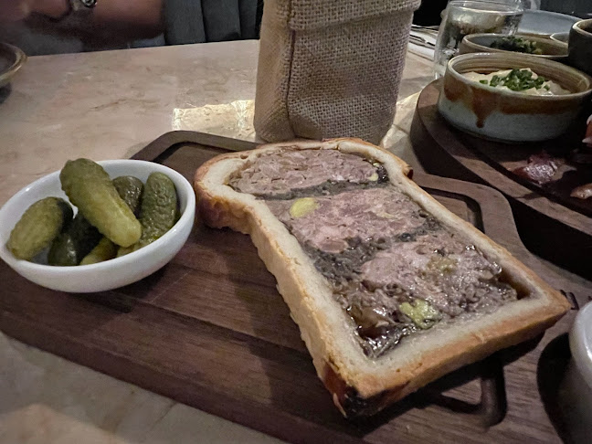 Loulou - French Cuisine & Wine Bar