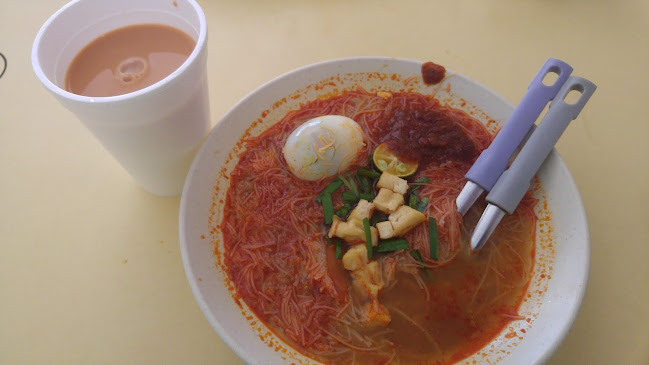 Blk 216 Bedok Food Centre and Market