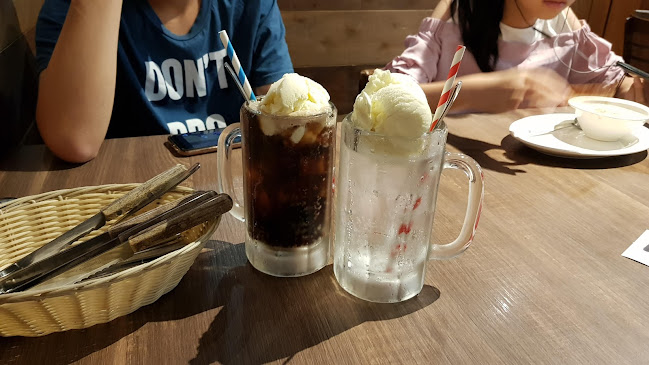 ANDES by ASTONS @ ESR BizPark (Formerly Viva Business Park) - Hospitality and gastronomy