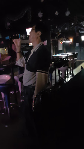 Blueberry Hill Pub & Cafe