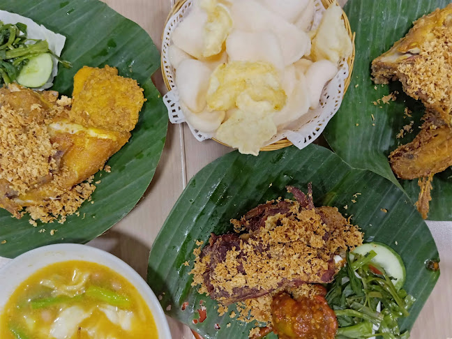 Opinii despre Ayam Penyet Ria - Lucky Plaza în Singapore - Hospitality and gastronomy