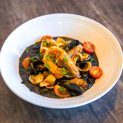 18 Cross Street 01-108 Cross Street Exchange, 048423