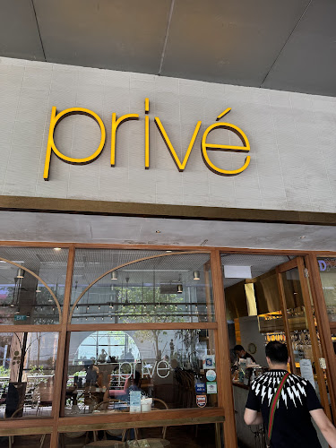 290 Orchard Rd, #01-37 Paragon Shopping Centre, Singapore 238859