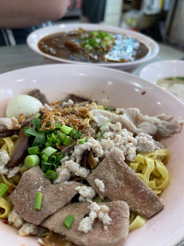 Yak Hong Eating House - Hospitality and gastronomy