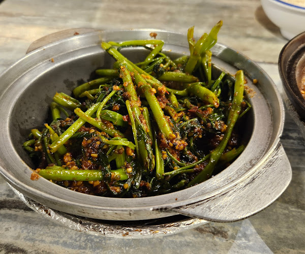 Comentarii opinii despre Lau Wang Claypot Delights @ Punggol Oasis Terraces