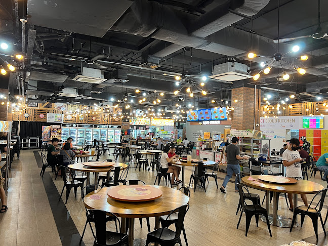 The Space FoodCourt.Bistro