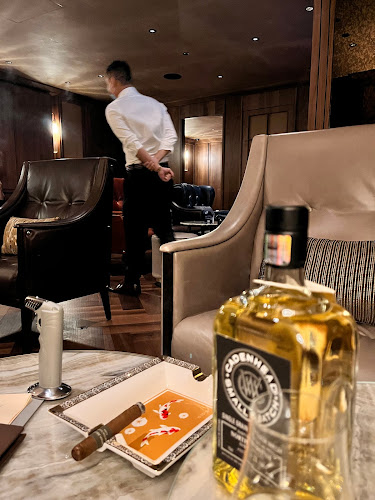 Capitol Cigar & Whisky Lounge by Quaich Bar - Singapore