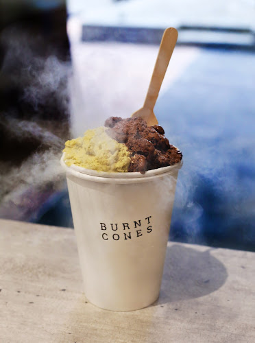 Opinii despre Burnt Cones Gelato (Sunset Way) în Singapore - Hospitality and gastronomy