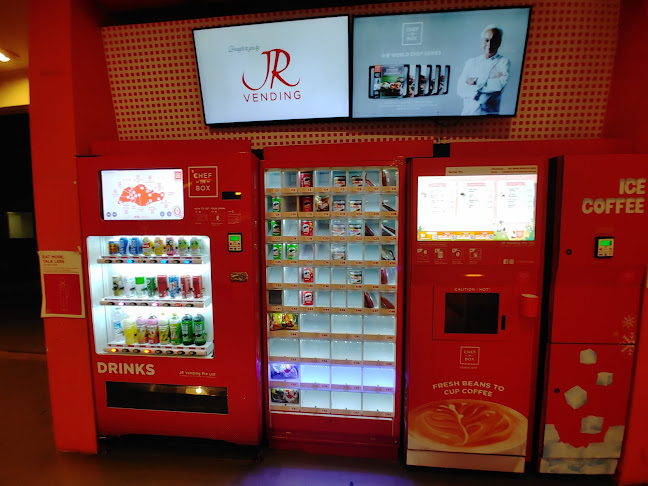 Chef In Box Vendcafé @ 136 Rivervale St - Singapore